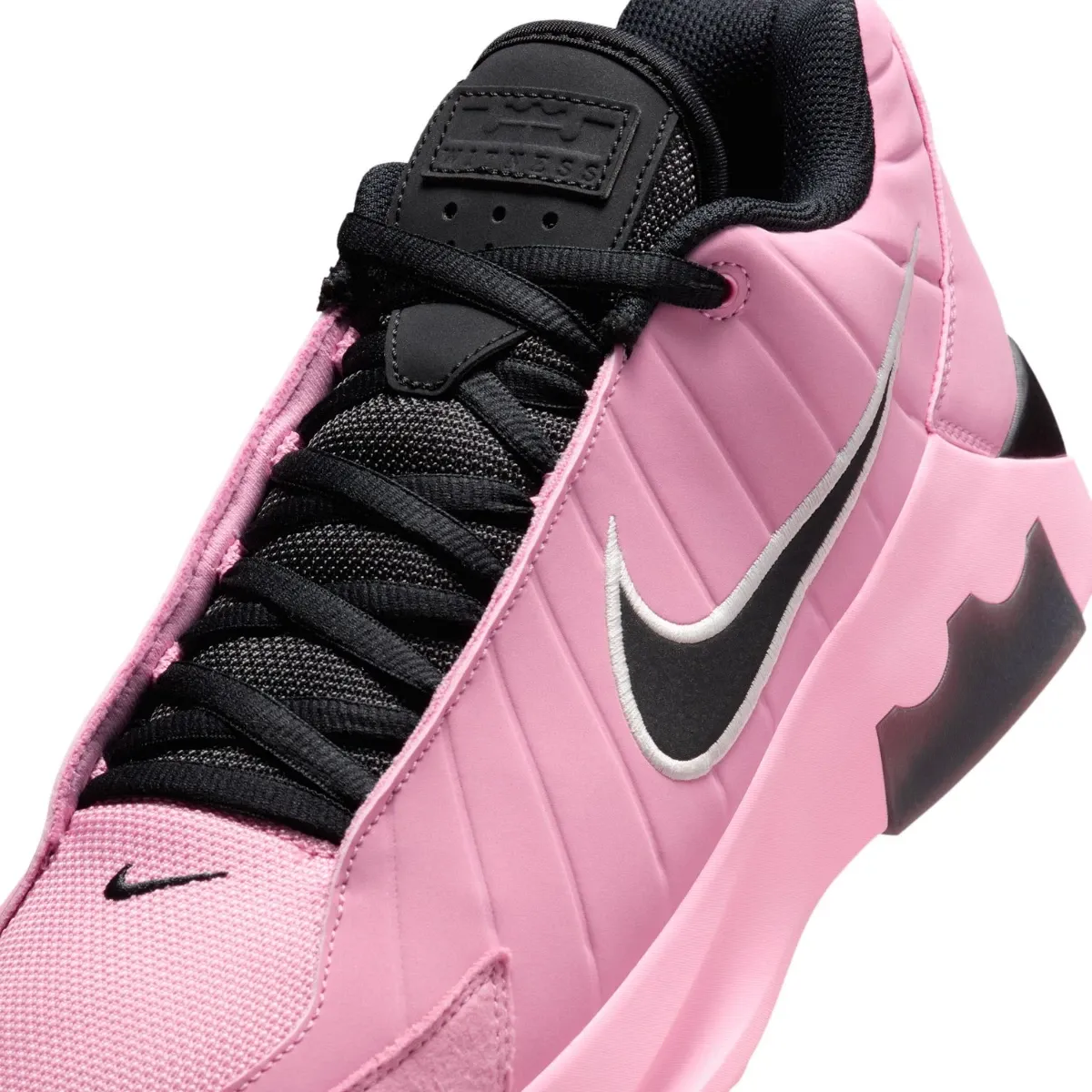 LeBron Witness IX EP Mobile Image 5